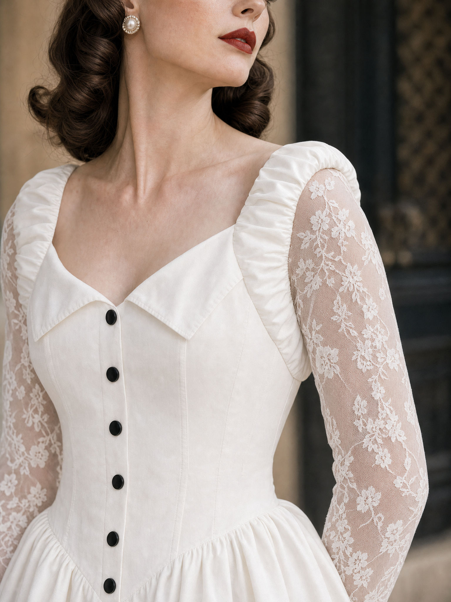 Vintage Waist-cinched Lace Spliced Maxi Dress