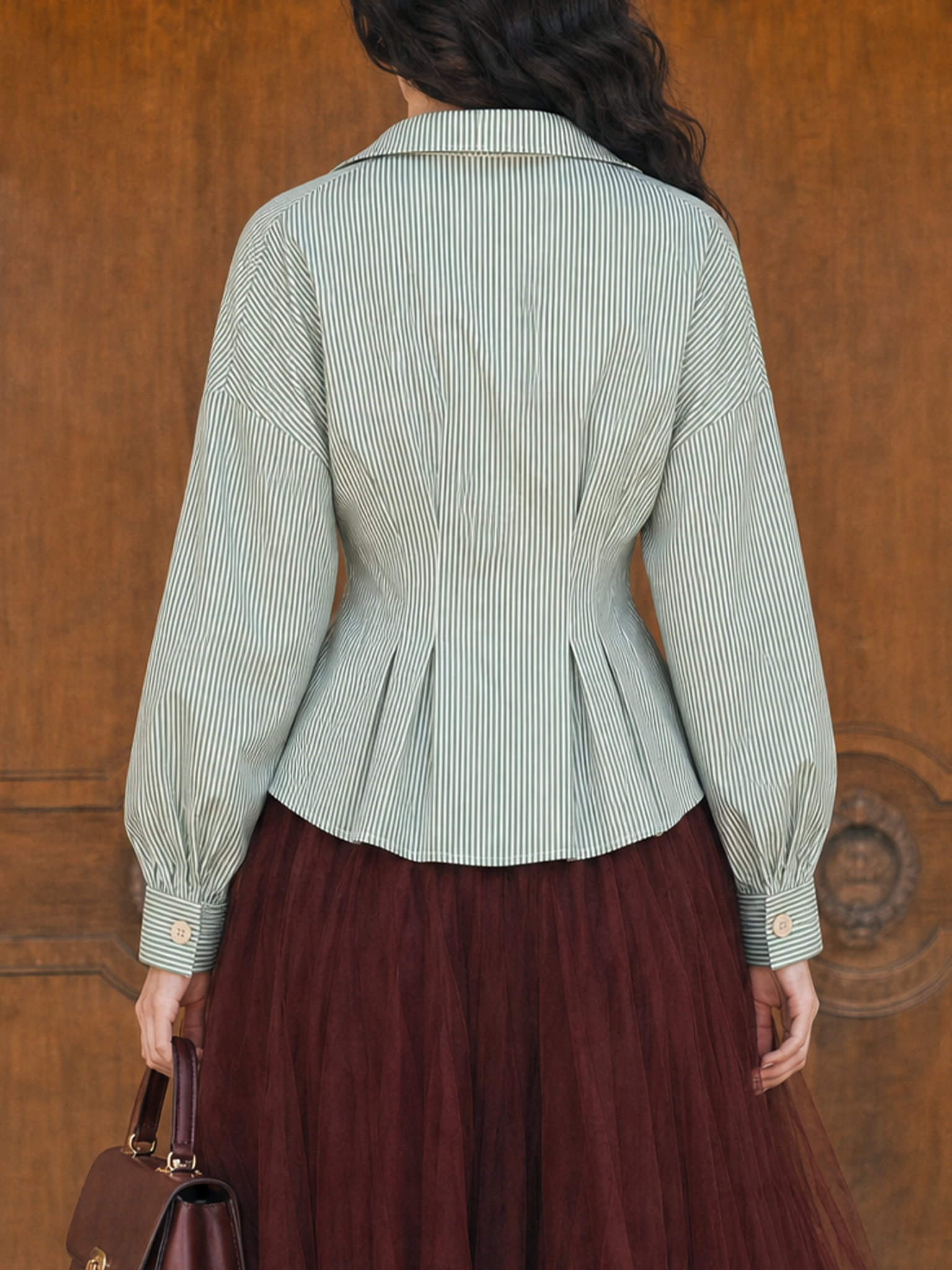 Vintage Slim-Fit Big Lapel Lantern Long Sleeve Shirt