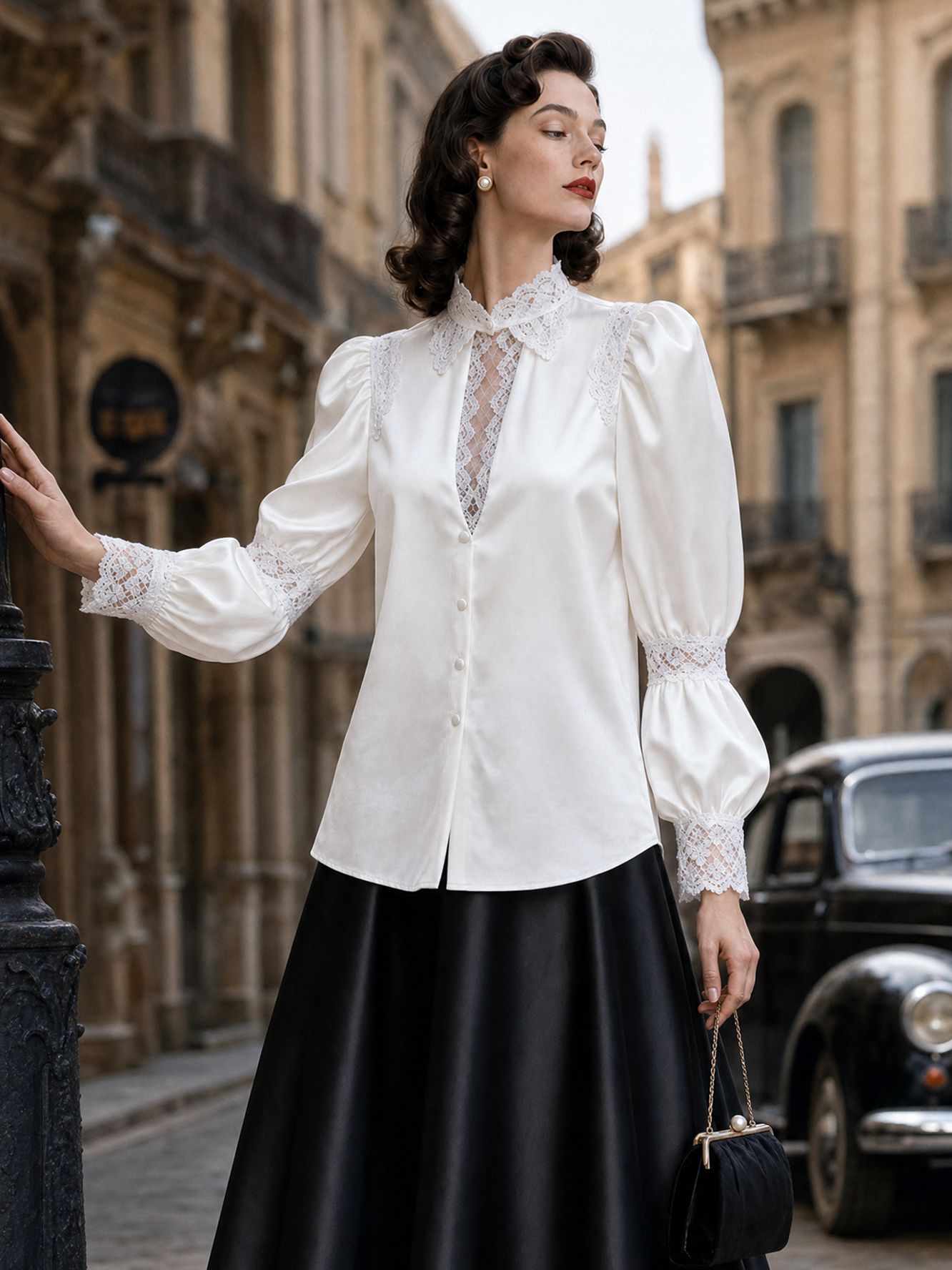Vintage Lace Spliced Hollow-out Blouse