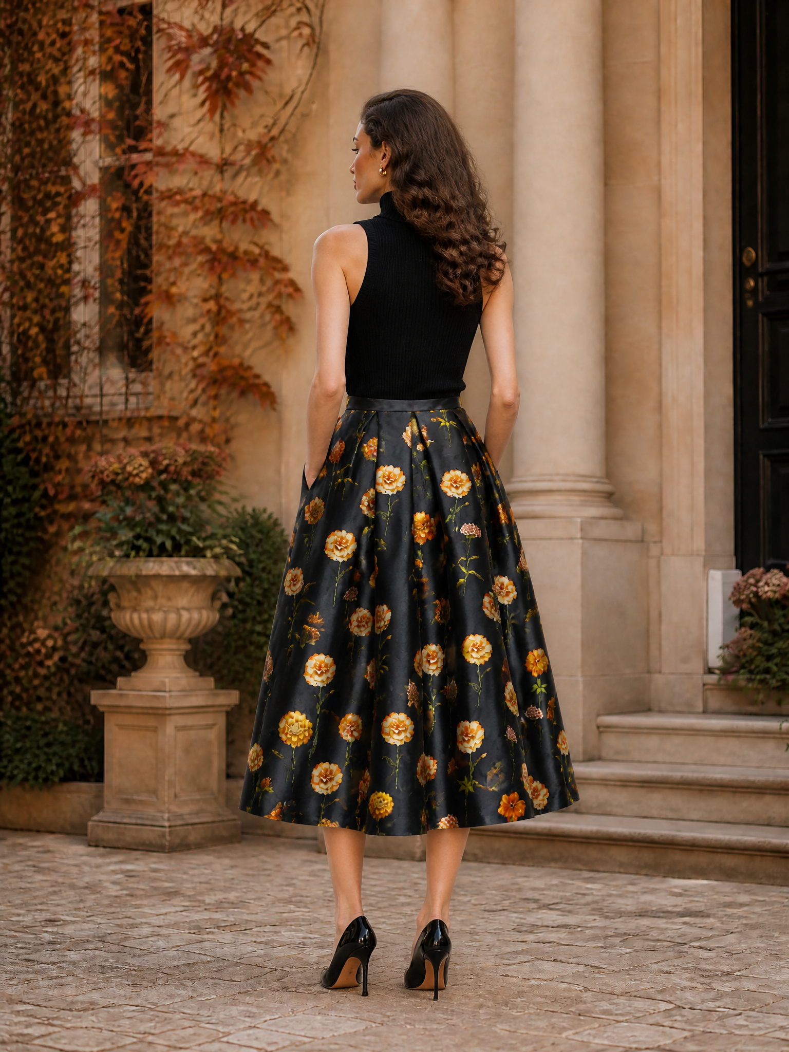 Elegant Black & Gold Floral Print Side Pockets Midi Skirt
