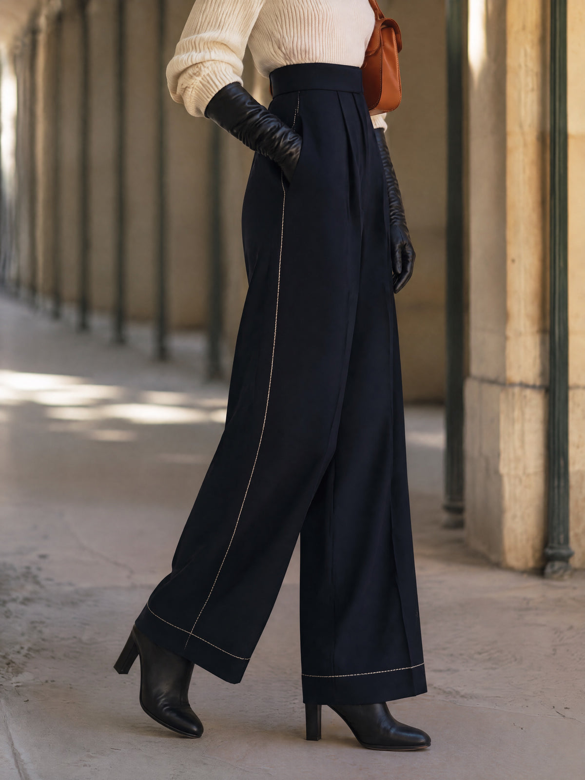 Women's High-Waisted Stitched Detail Pants