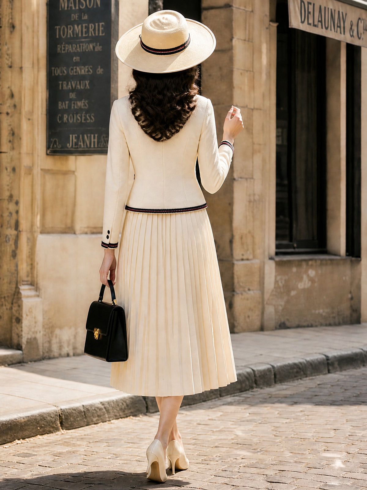 Vintage Cream Contrast-Trim Blazer & Pleated Skirt Set